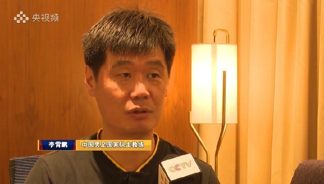 陈泽楷毫不犹豫的说道：贺小姐太客气了，这都是我应该做的。